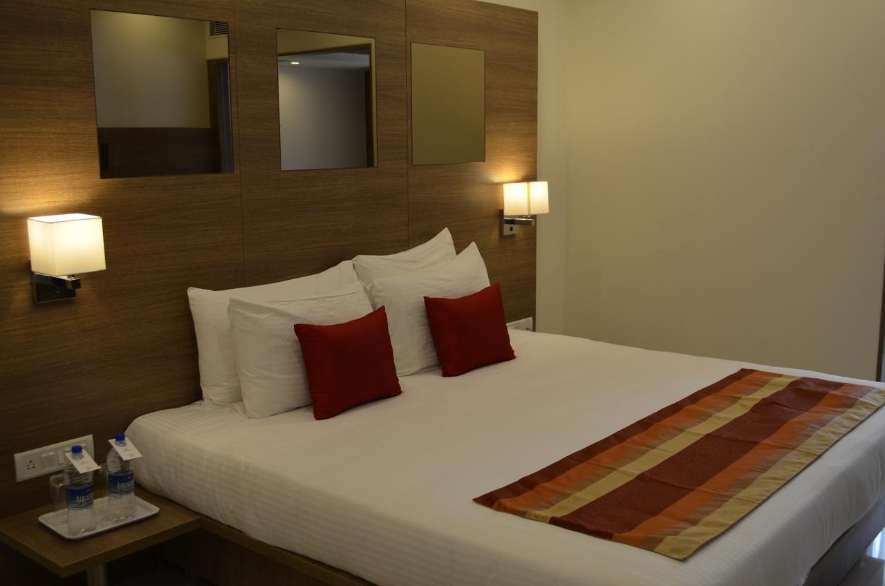 Regency Tiruttani By Grt Hotels Zimmer foto